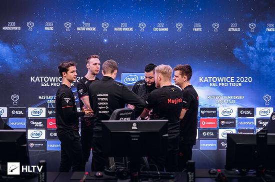 揭秘三角洲行动烽火杯总决赛冠军的电竞之旅