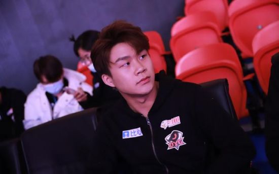 Uzi揭示英雄联盟怀旧服的独特魅力